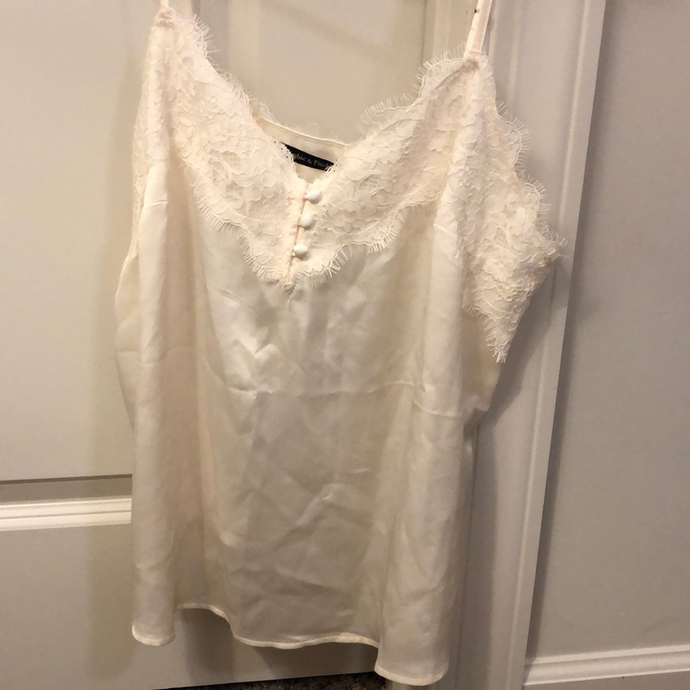 Silk tank